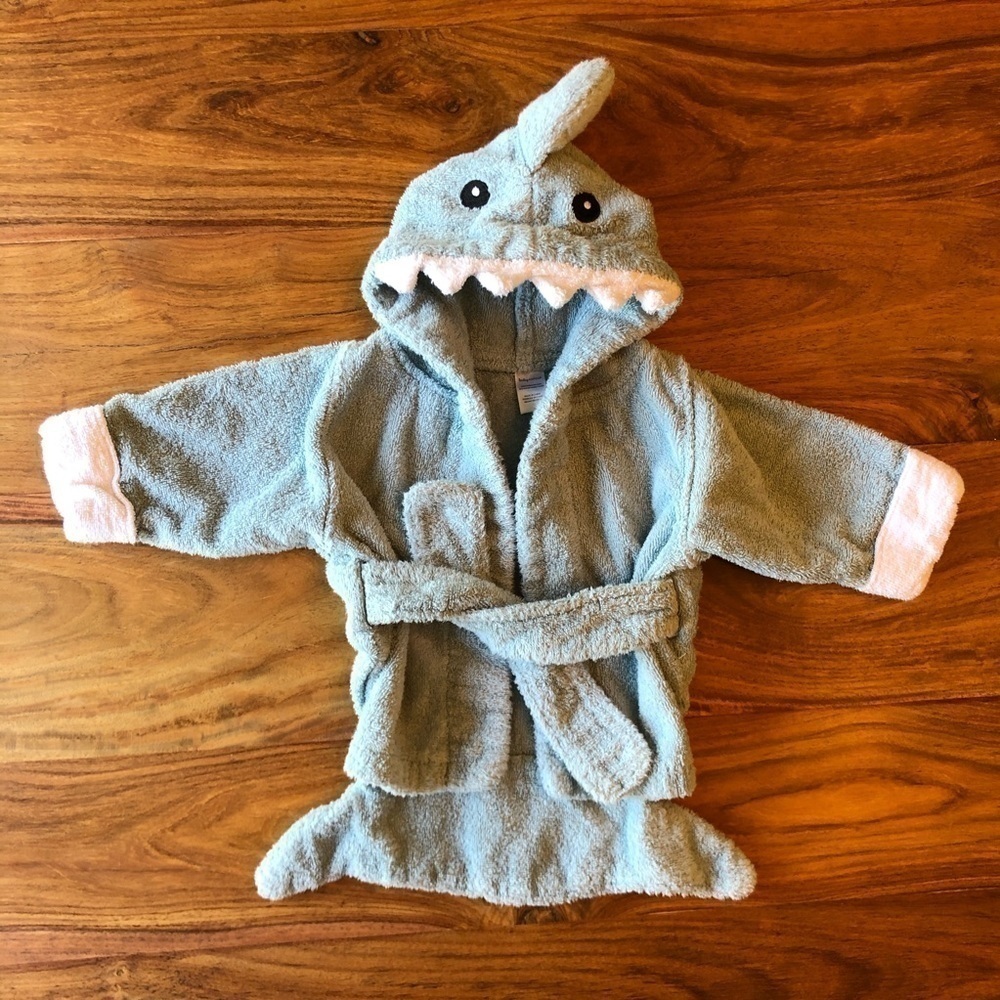 Baby Aspen Blue Shark Bathrobe 🦈